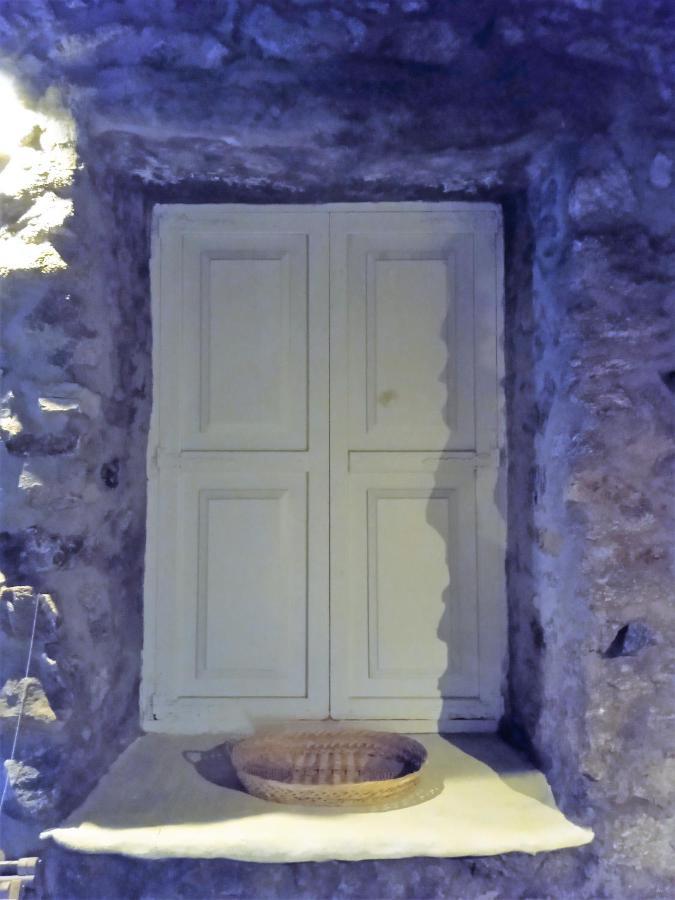 Artemis Pyrgi Mykonos Town